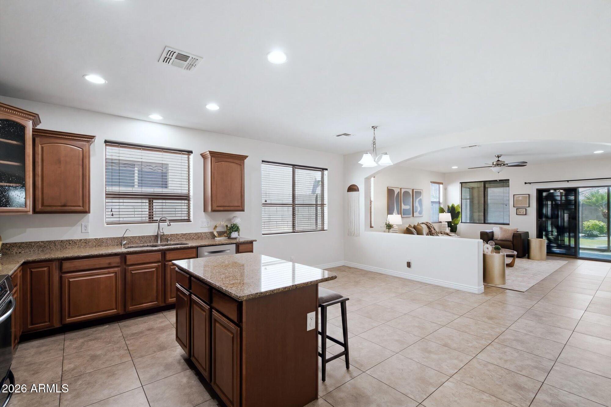 4247 E VISTA BONITA Drive