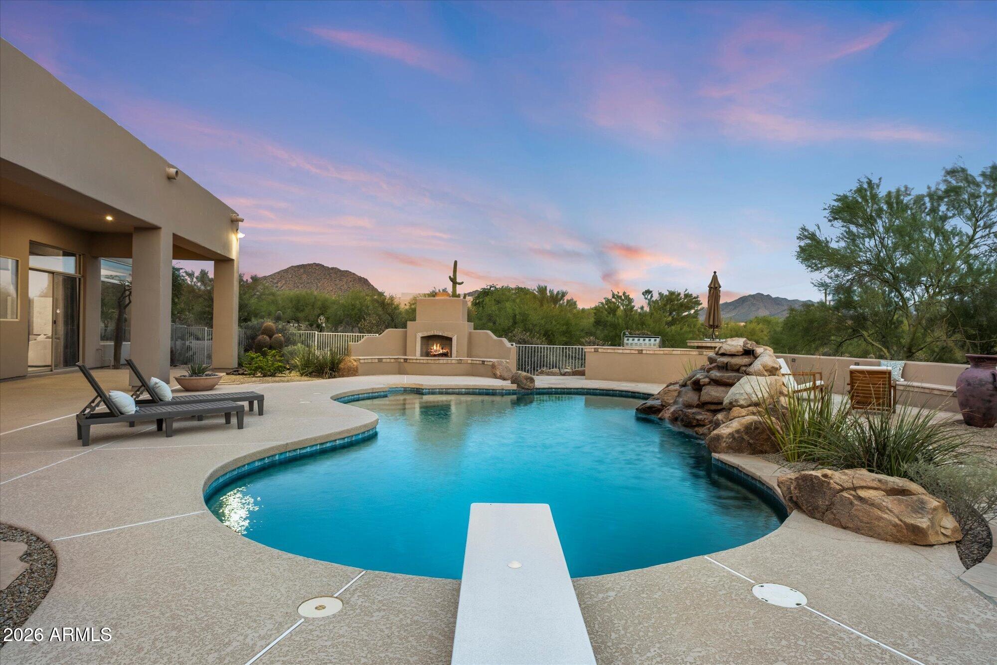 8445 E YEARLING Road