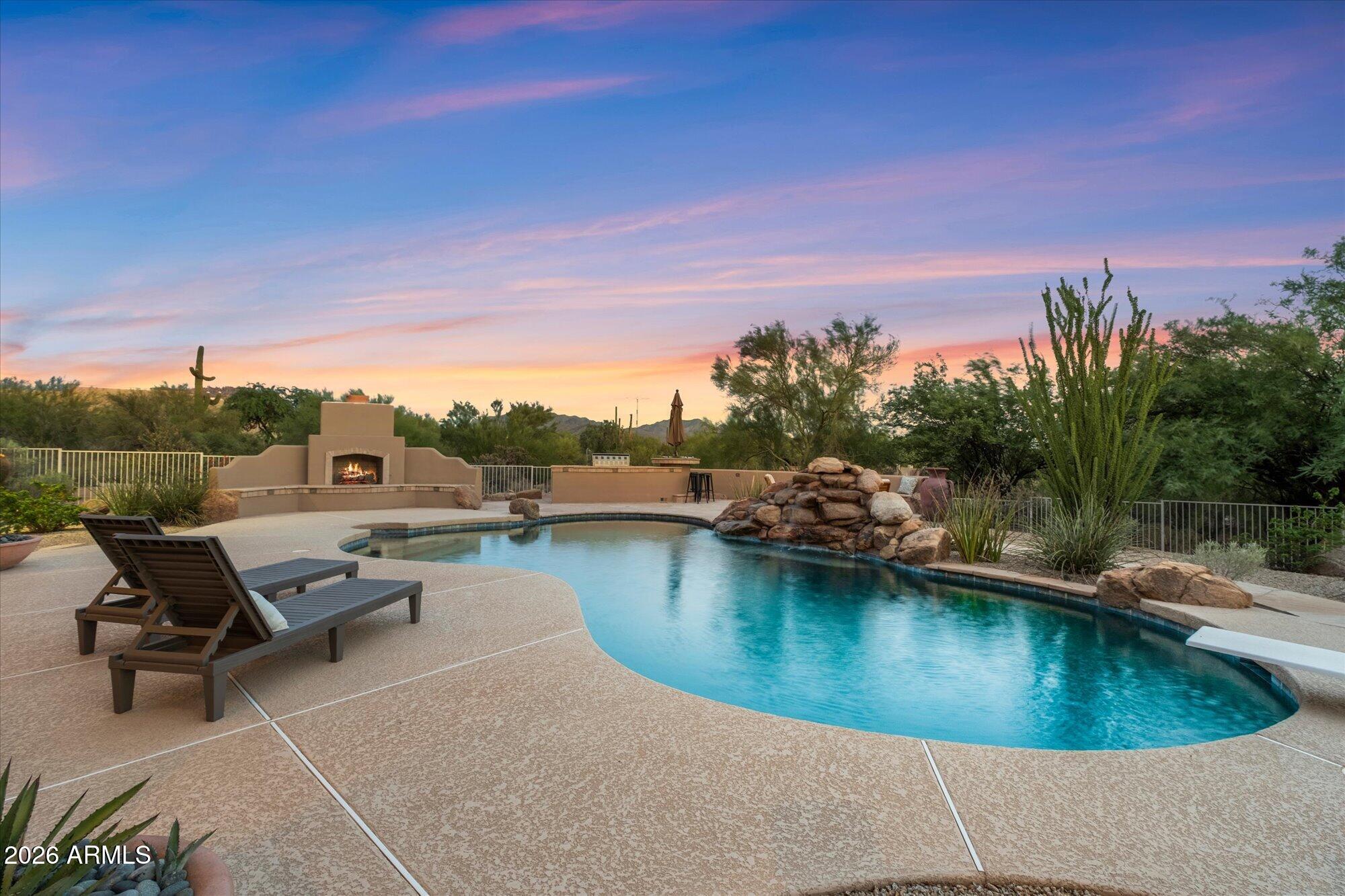 8445 E YEARLING Road