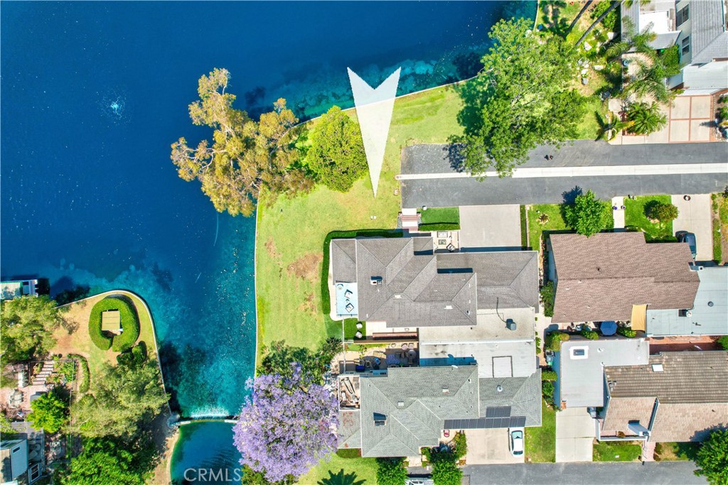 24302 Lakeview Lane
