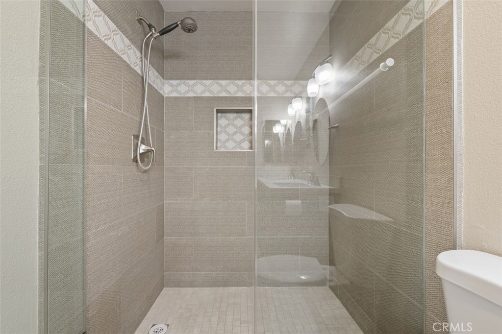 19431 E Rue De Valore 40A