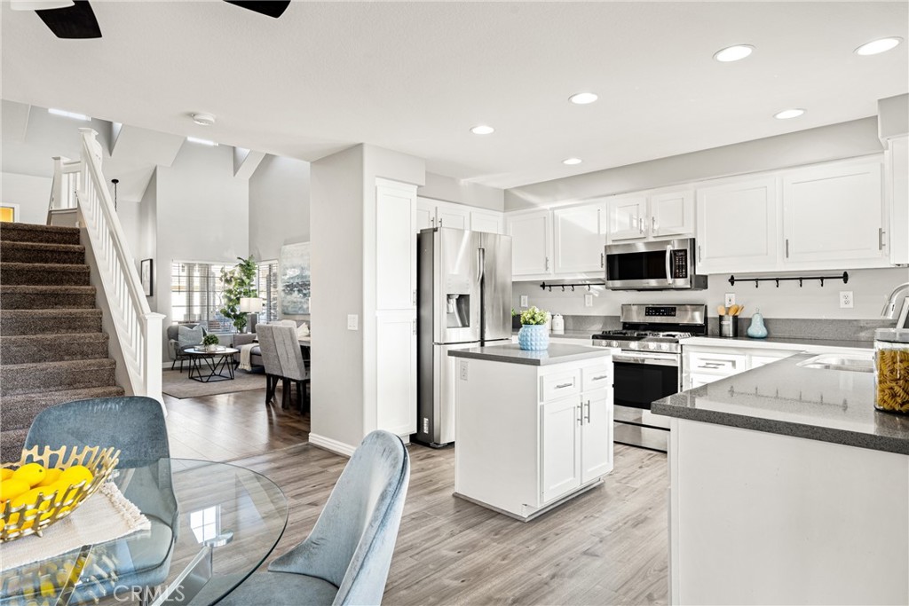 8 Cameron Circle