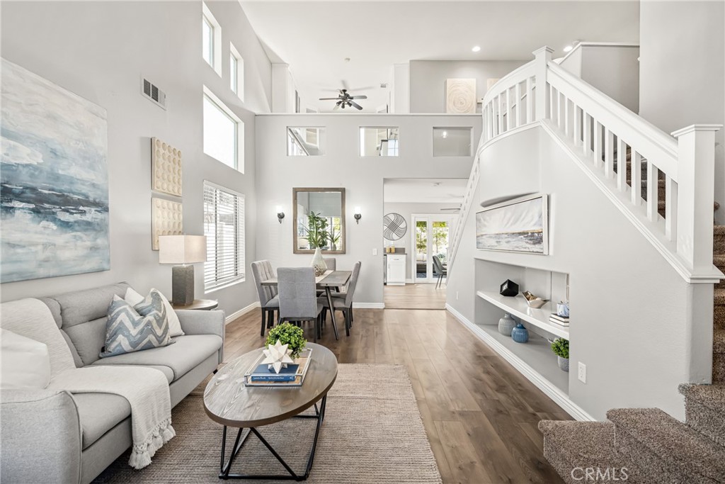 8 Cameron Circle