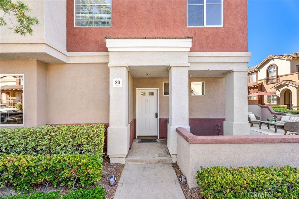 20 Anacapa Court