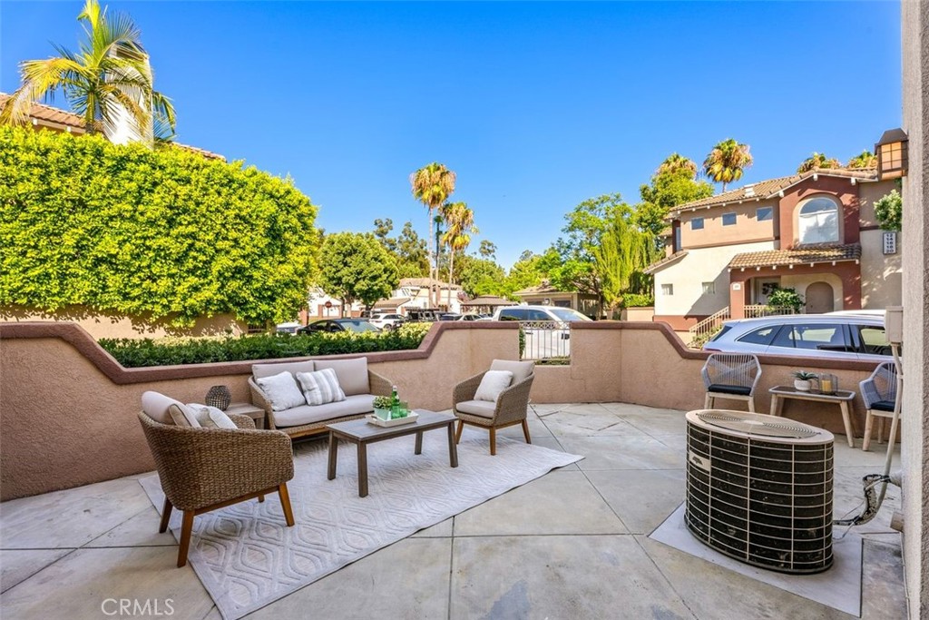 20 Anacapa Court