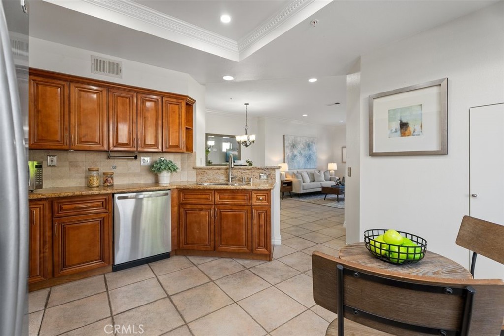 20 Anacapa Court