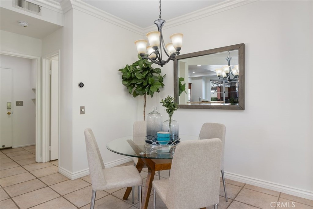 20 Anacapa Court