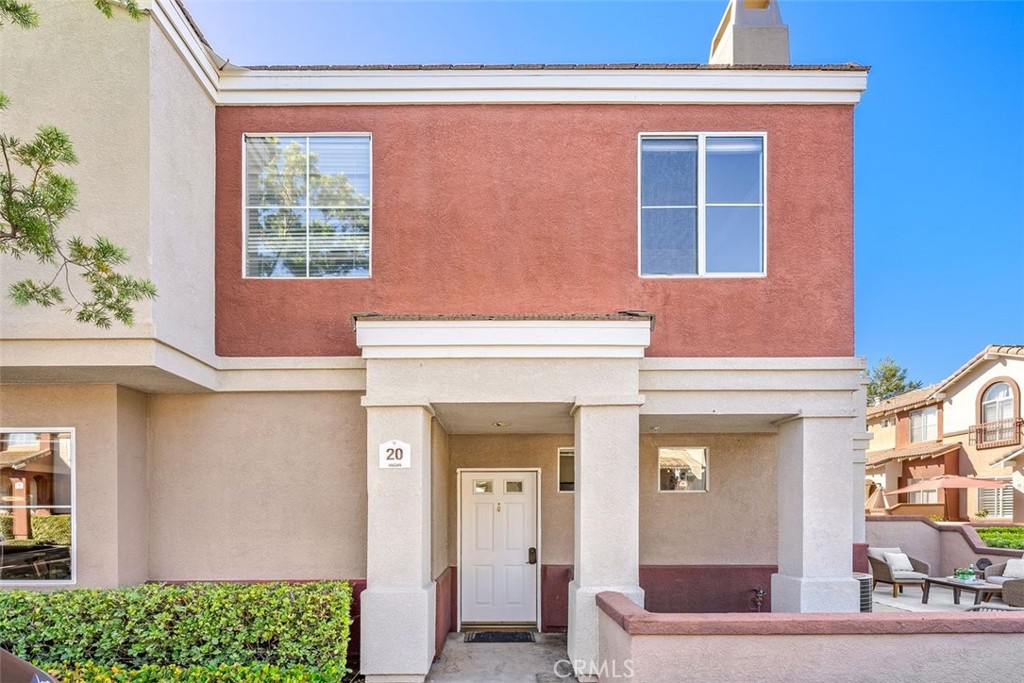 20 Anacapa Court