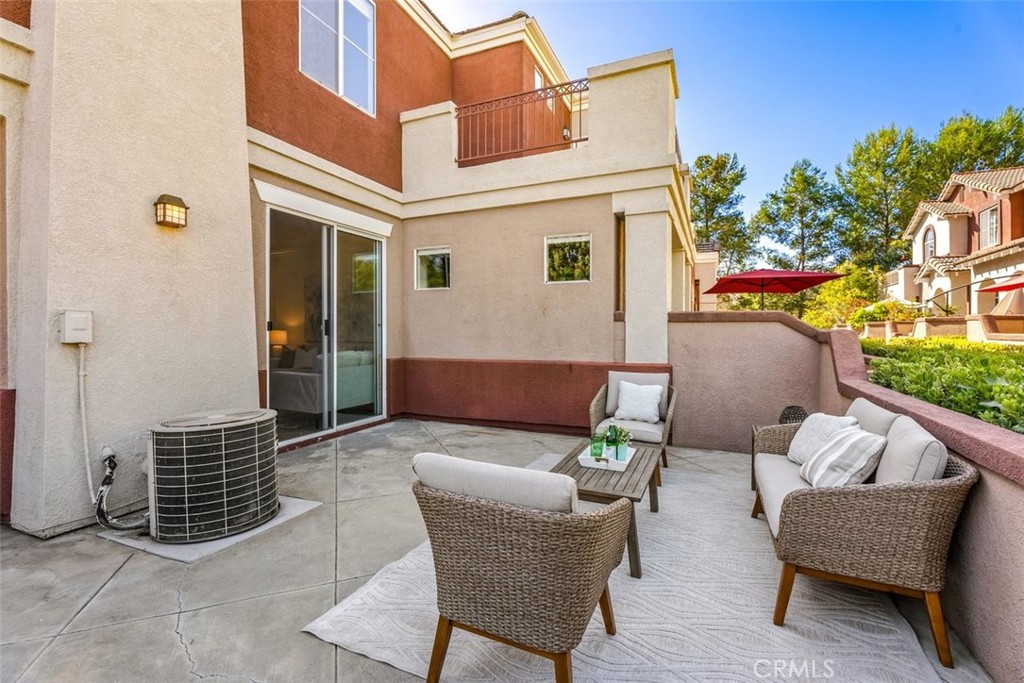 20 Anacapa Court