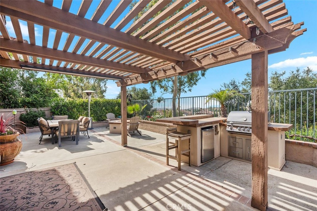 25 Lunette Avenue