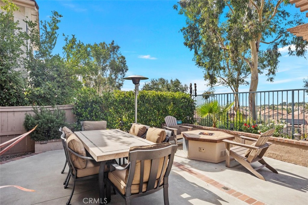 25 Lunette Avenue
