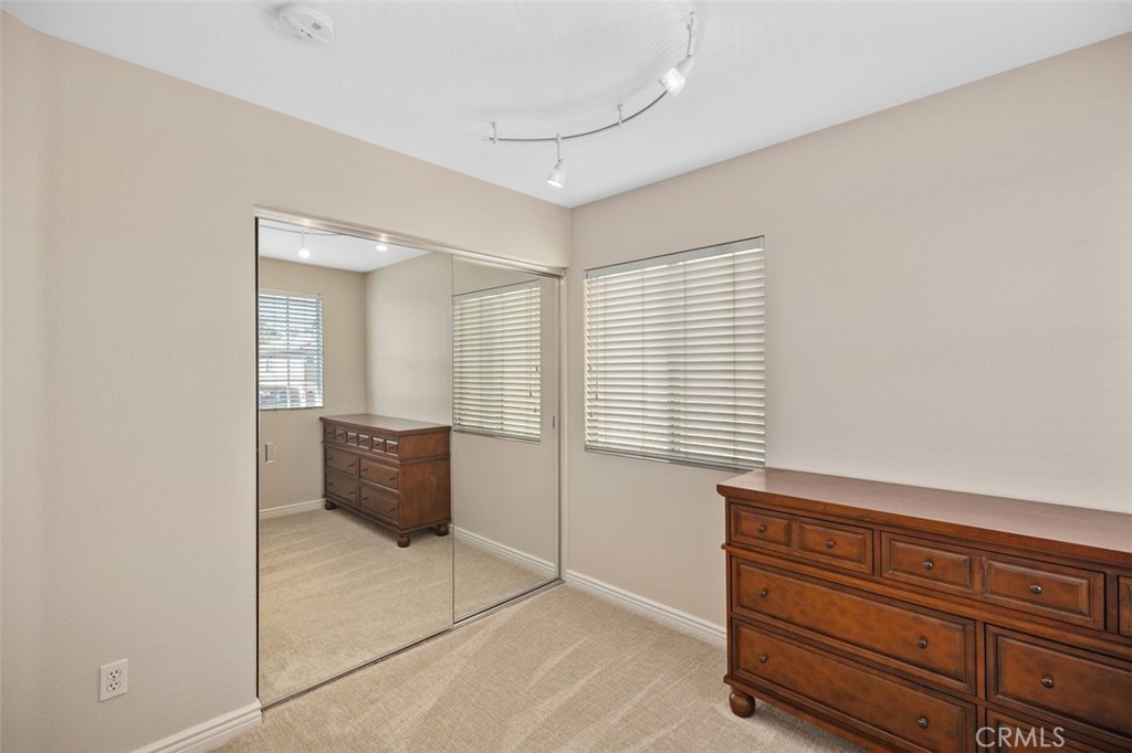 25 Lunette Avenue