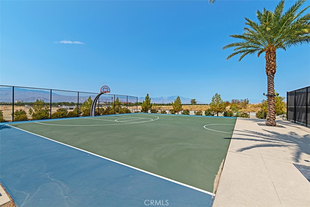 42916 Gordola Place