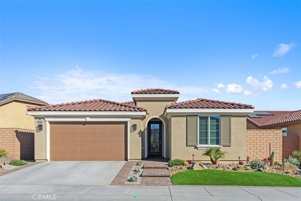 42916 Gordola Place