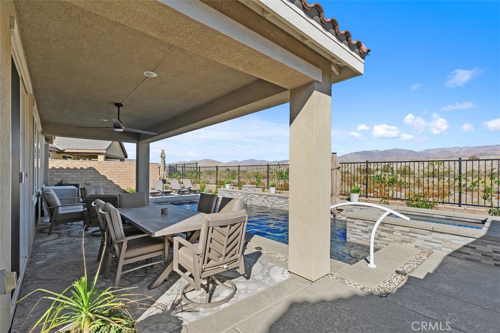42916 Gordola Place