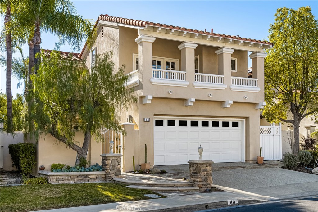 44 Bonita Vista