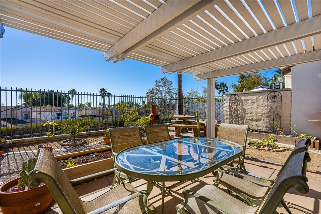 44 Bonita Vista