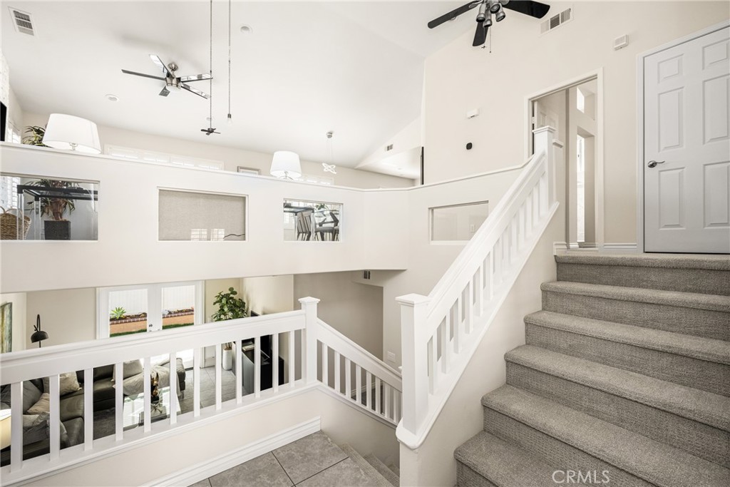 6 Kendall Place