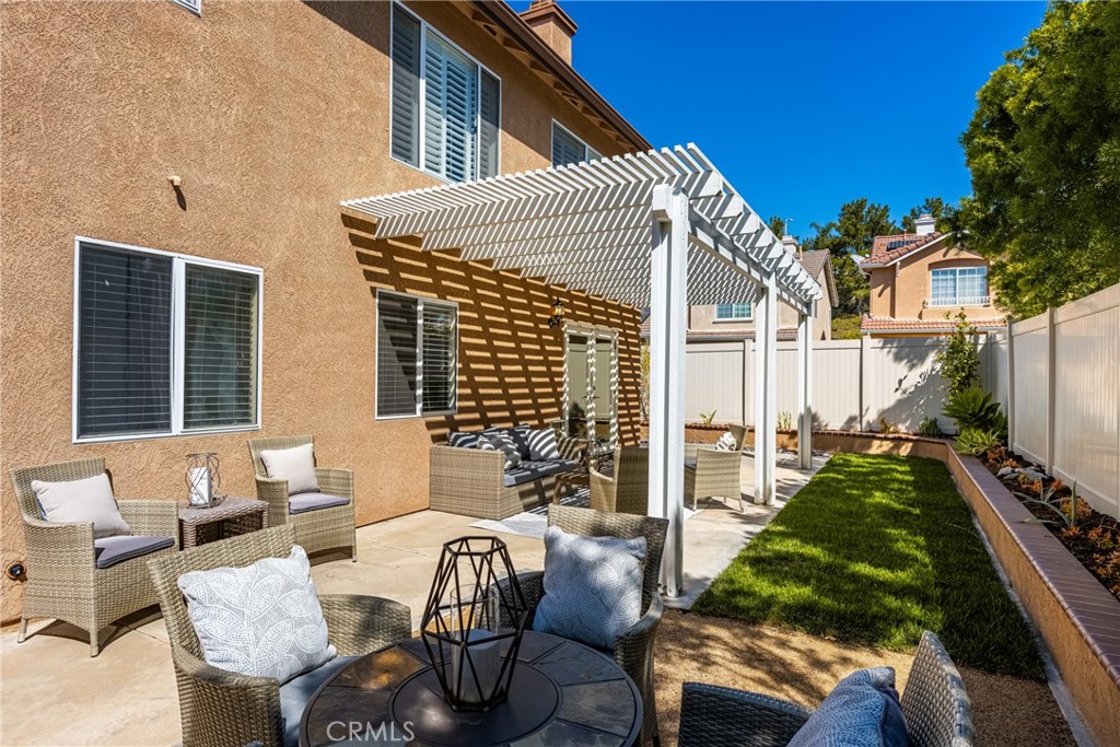 6 Kendall Place