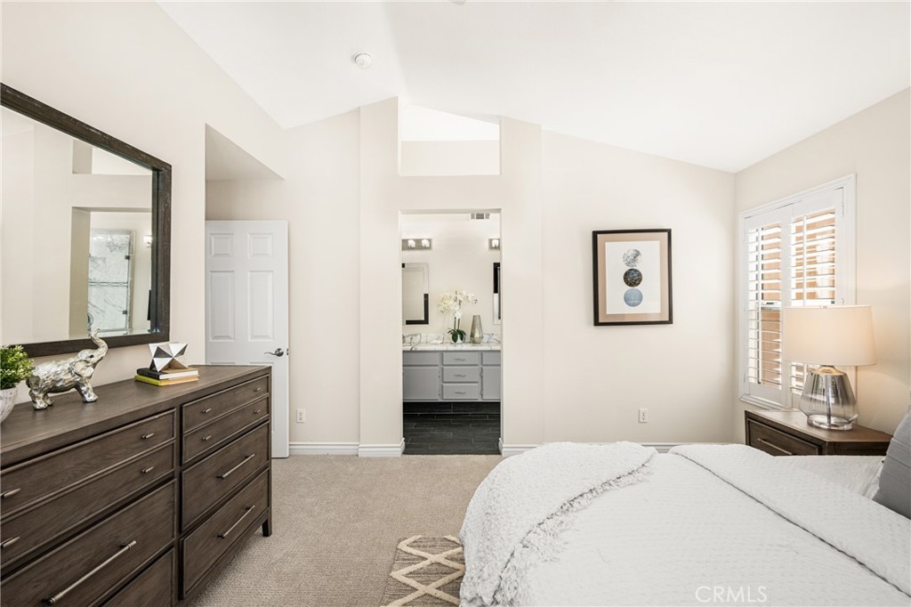6 Kendall Place