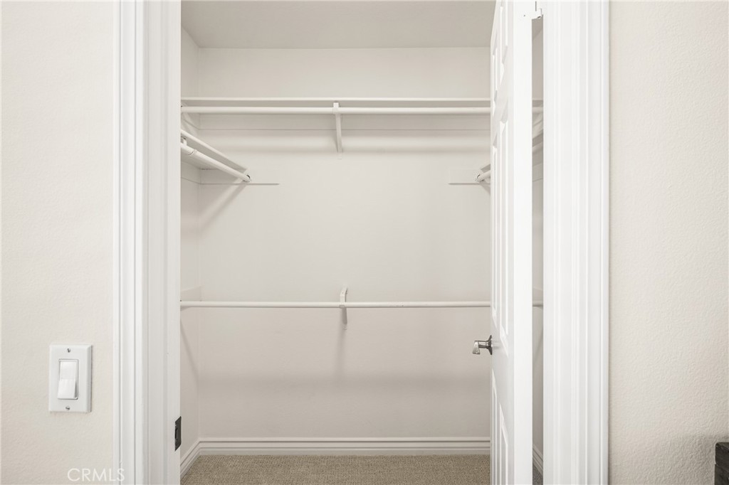 6 Kendall Place