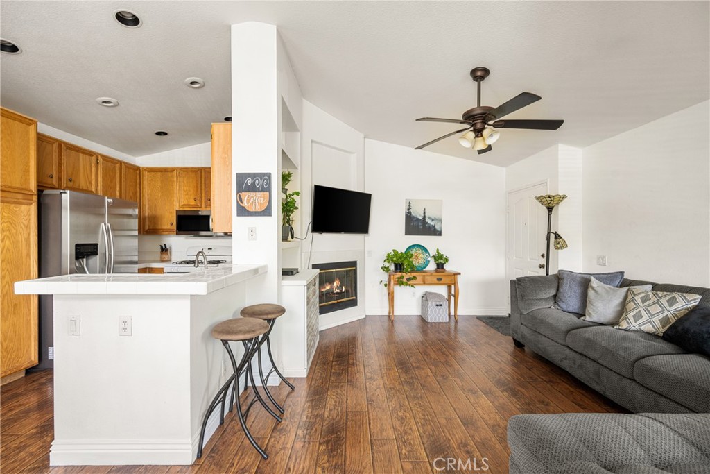 335 Chaumont Circle