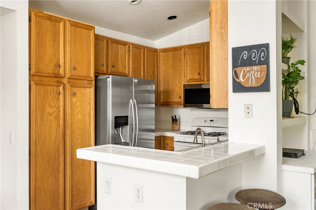 335 Chaumont Circle