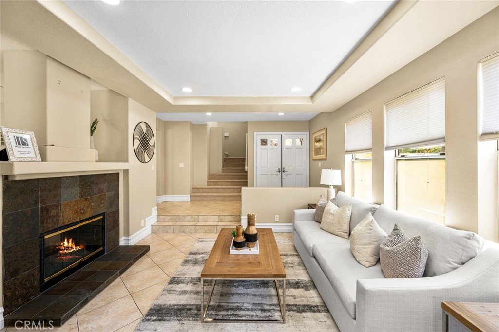 15 Coronado