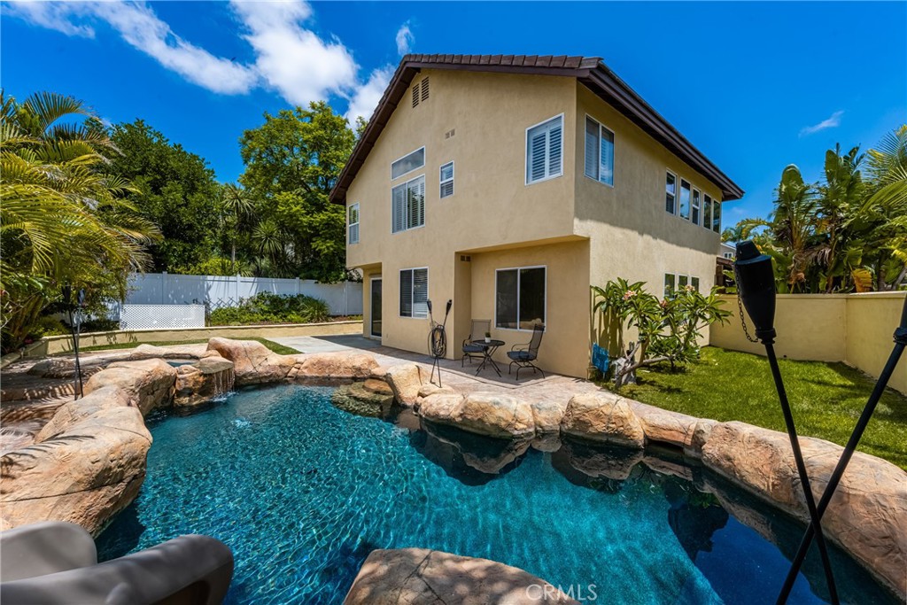 15 Coronado