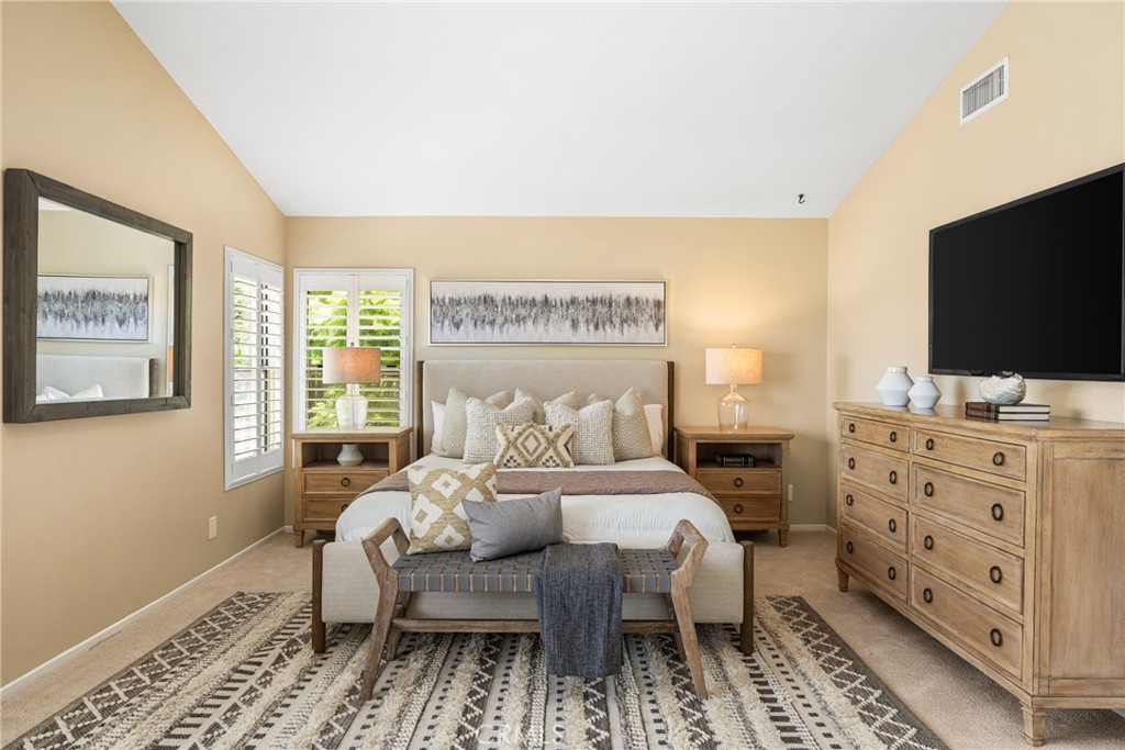 15 Coronado