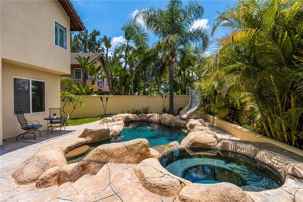 15 Coronado
