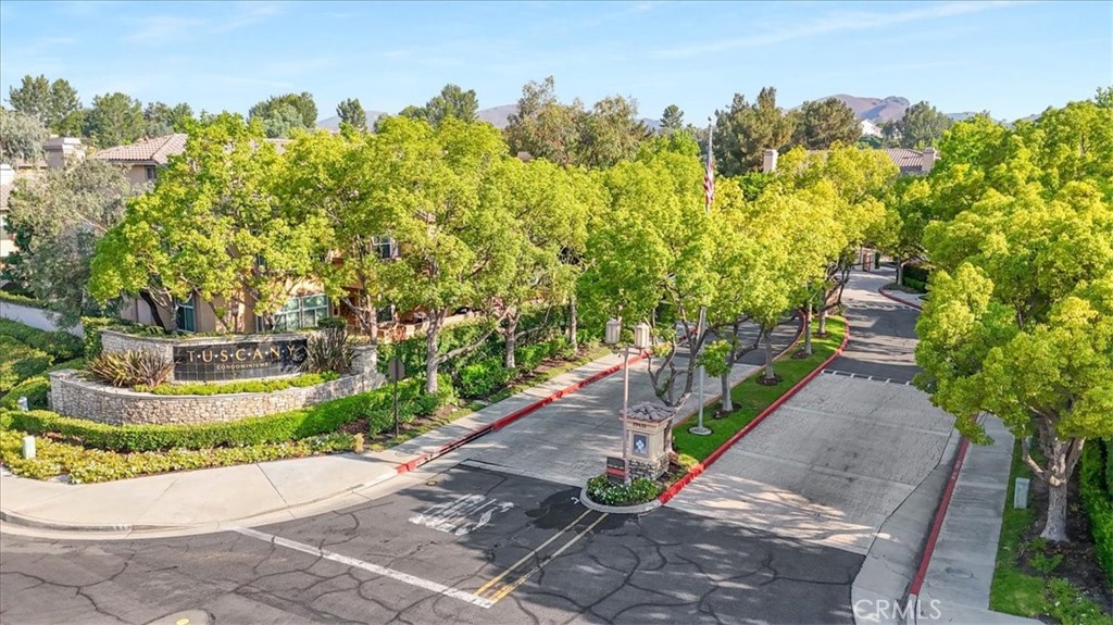 19431 Rue De Valore 1G