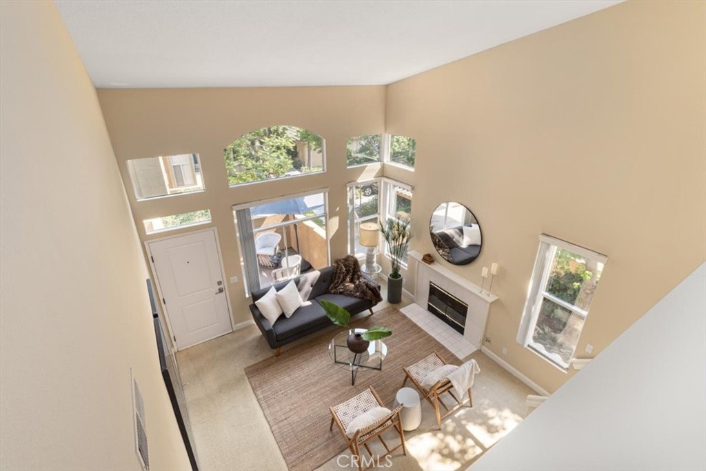 19431 Rue De Valore 1G