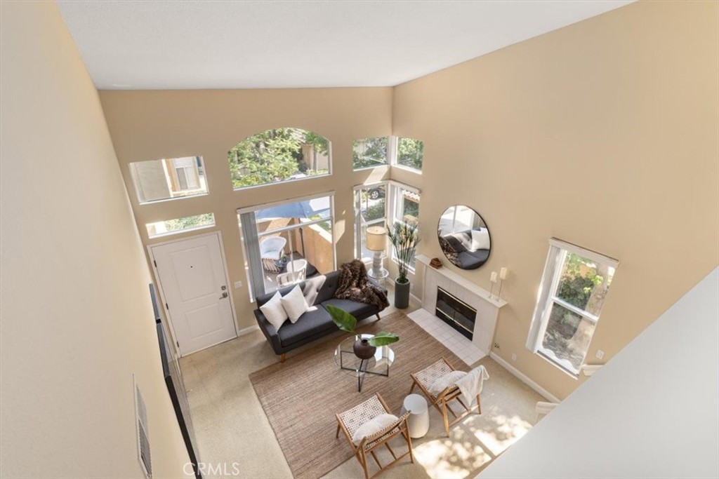 19431 Rue De Valore 1G