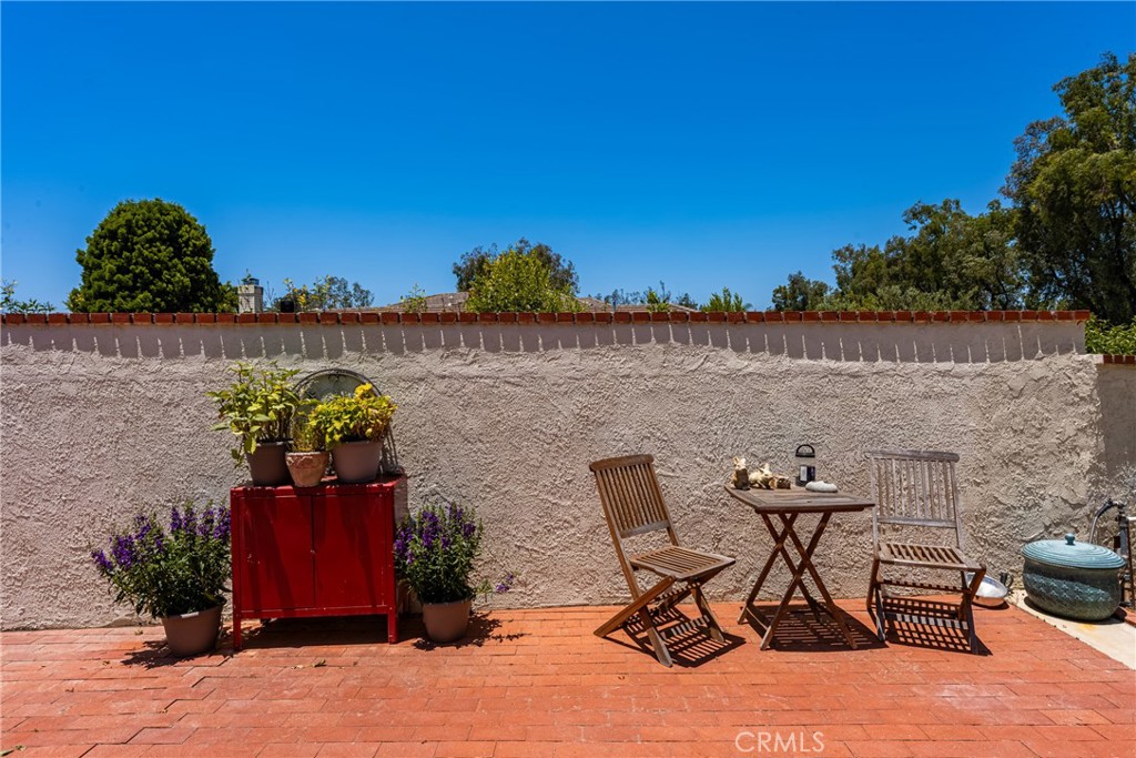 8009 E Eucalyptus Trail