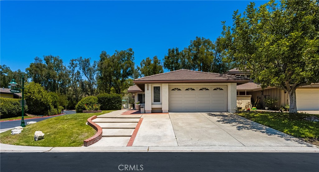 8009 E Eucalyptus Trail