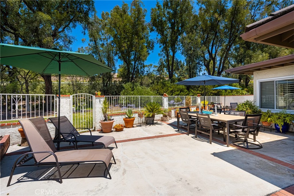 8009 E Eucalyptus Trail