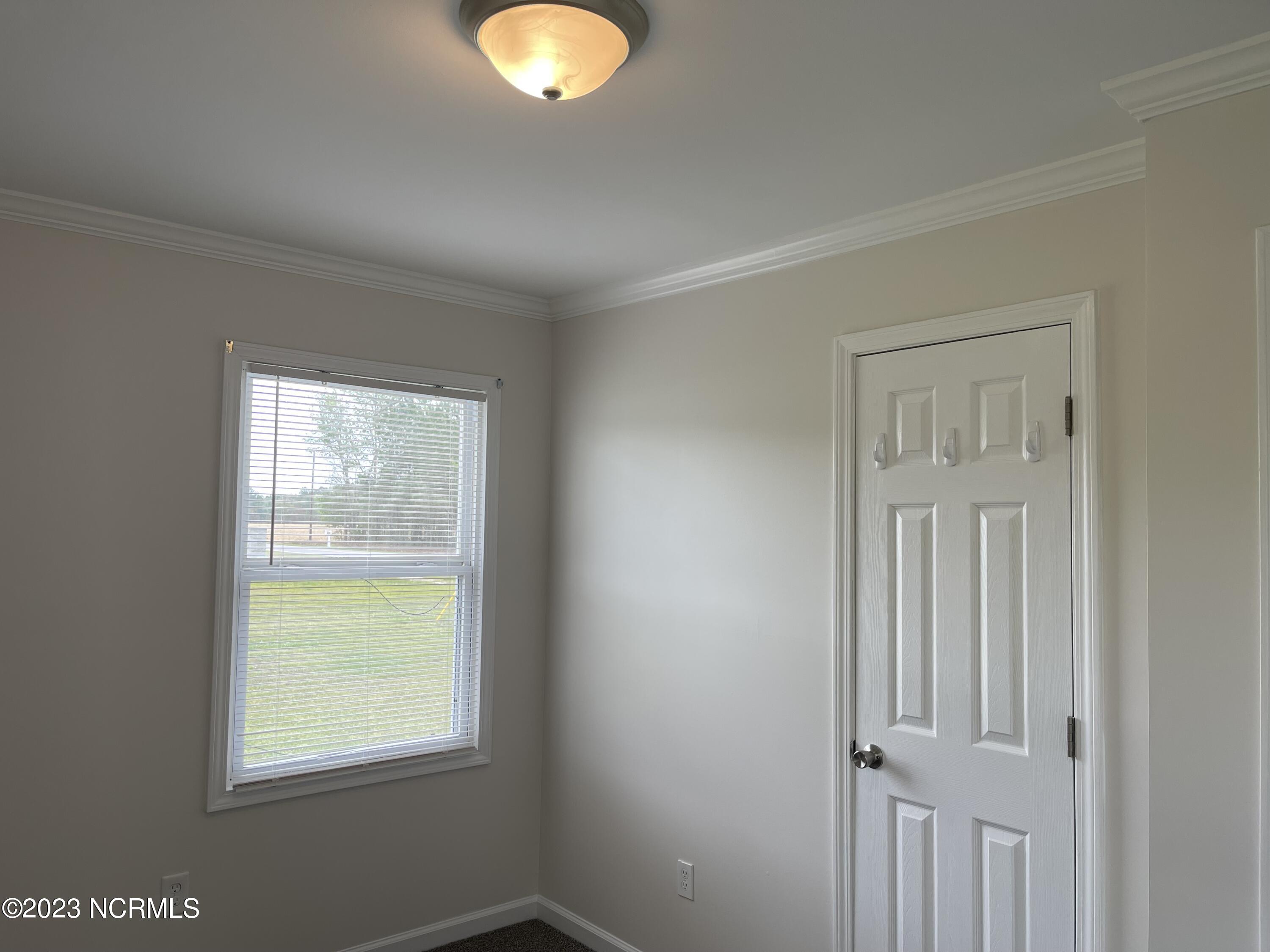 6992 Myrtlehead Road NW