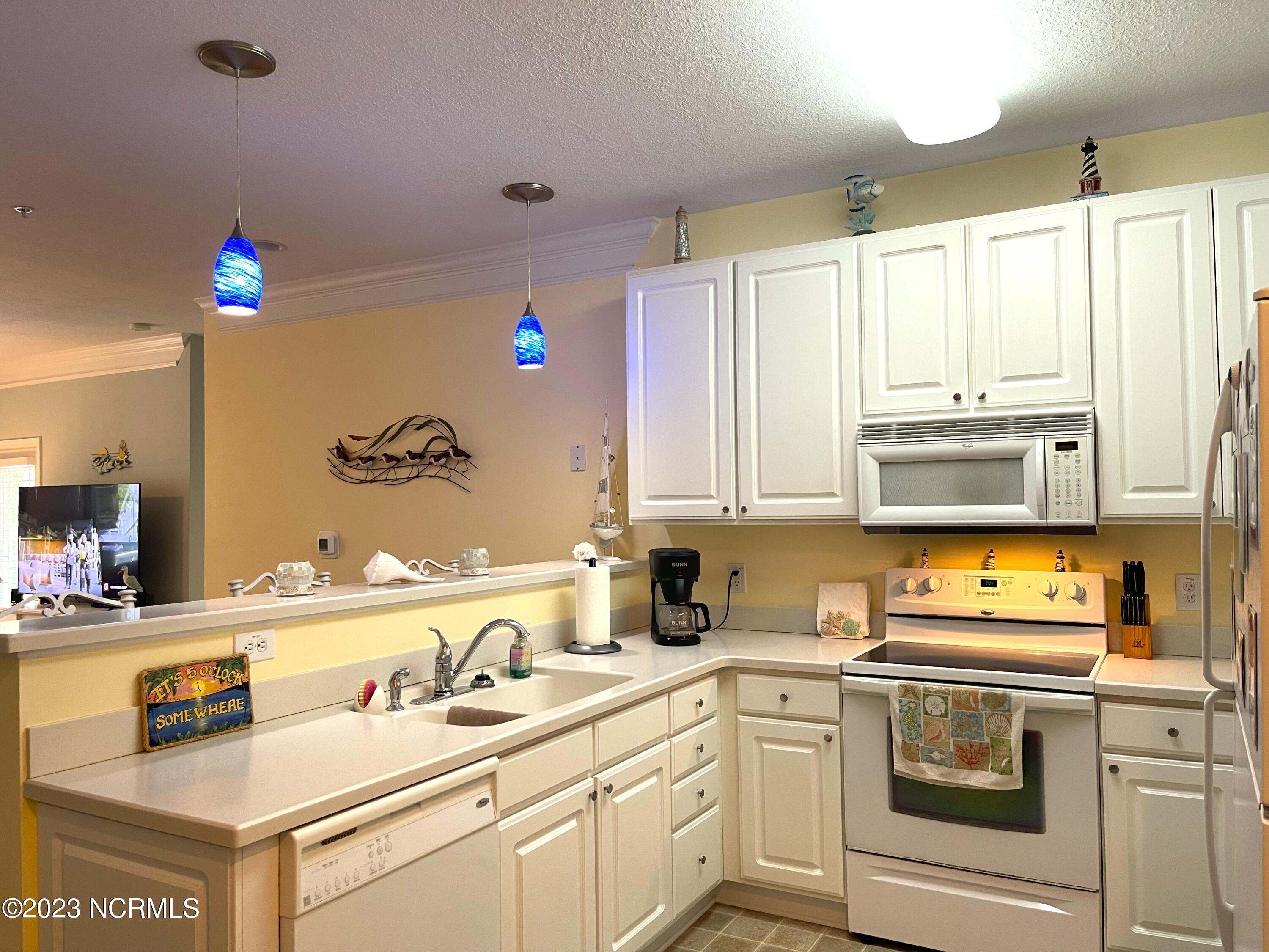 235 Woodlands Way 23