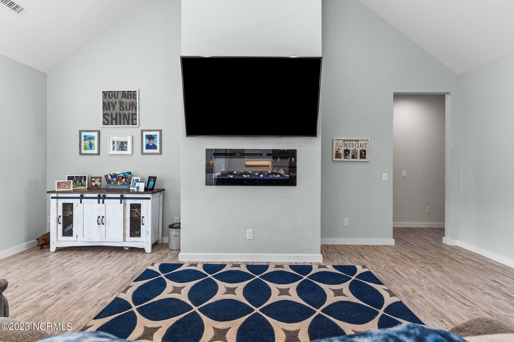 638 Kings Trail