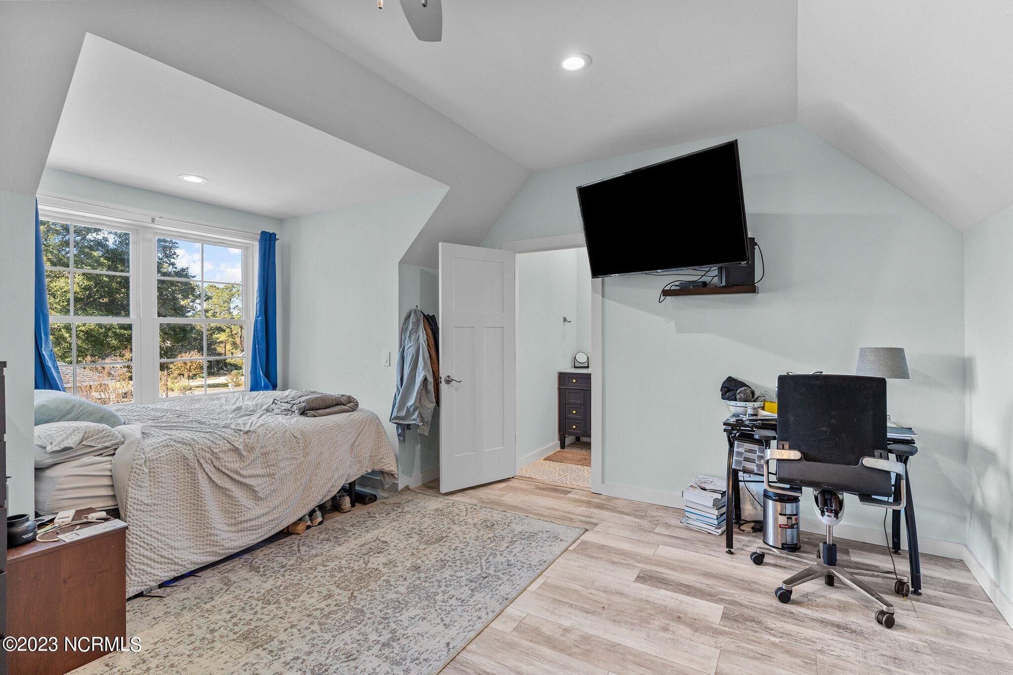 638 Kings Trail