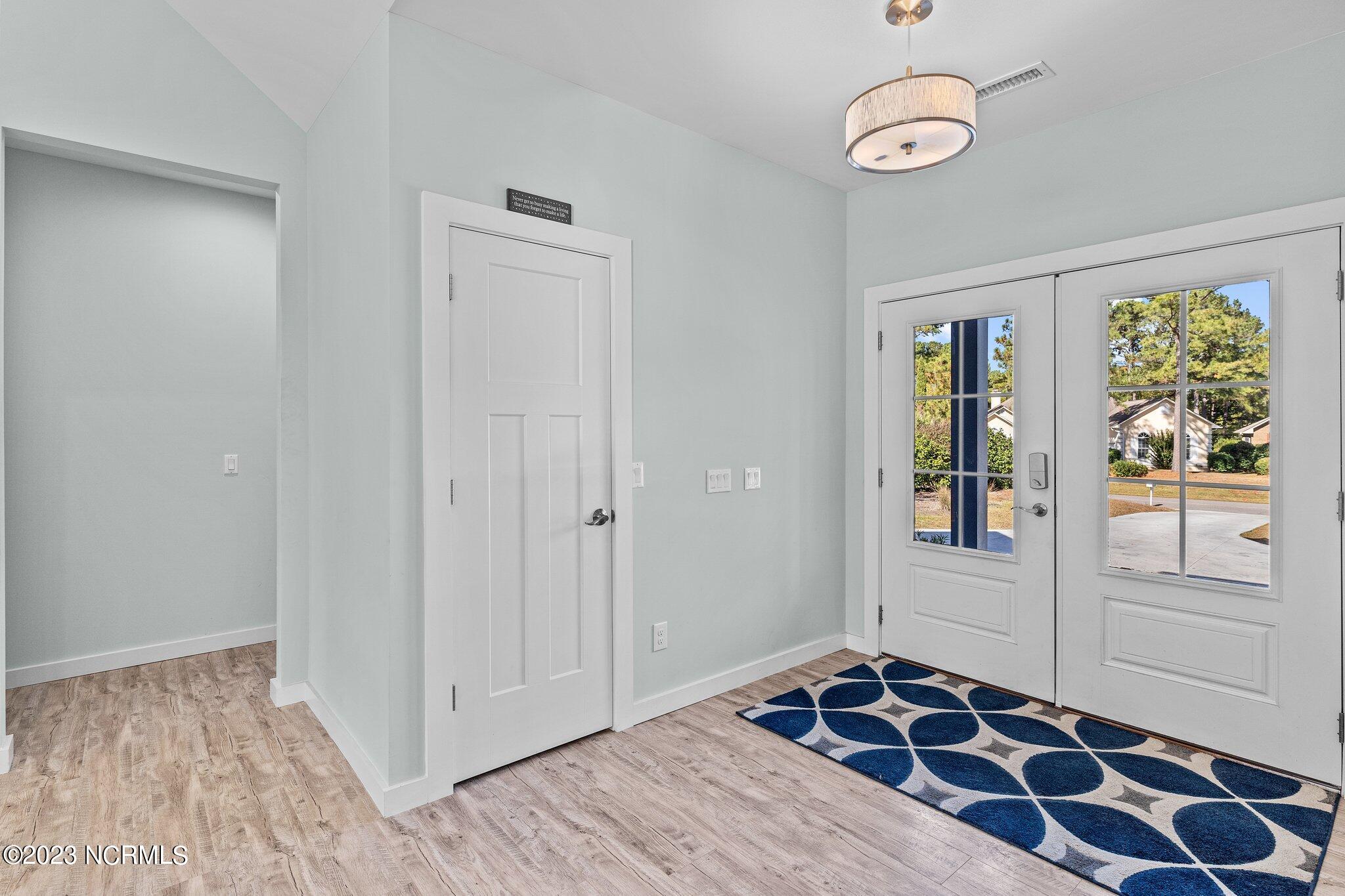 638 Kings Trail