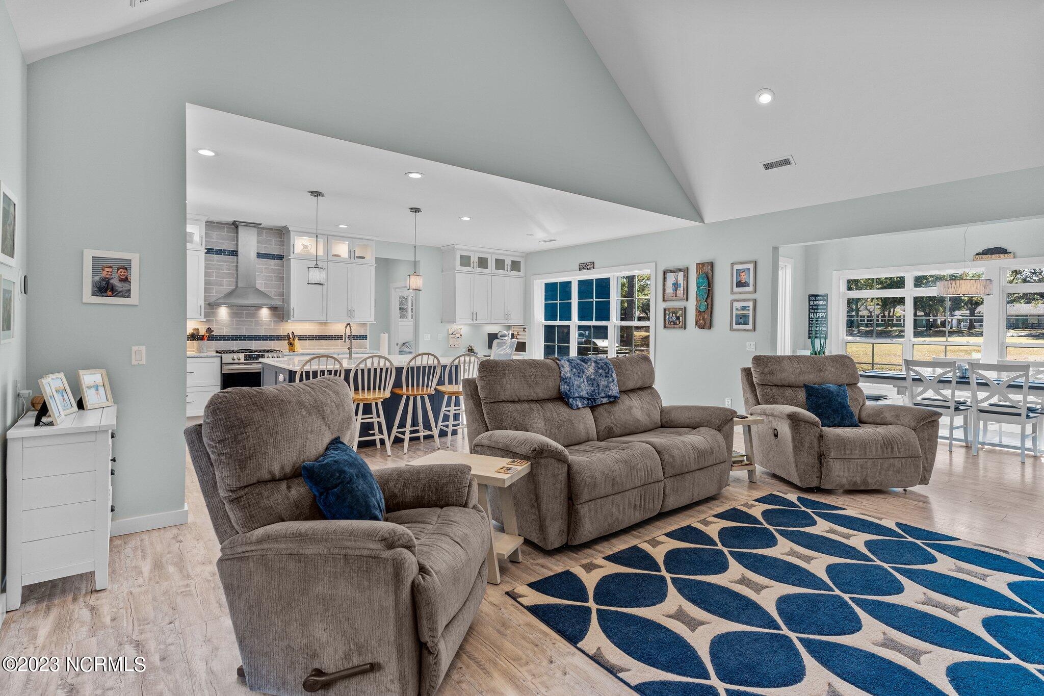 638 Kings Trail
