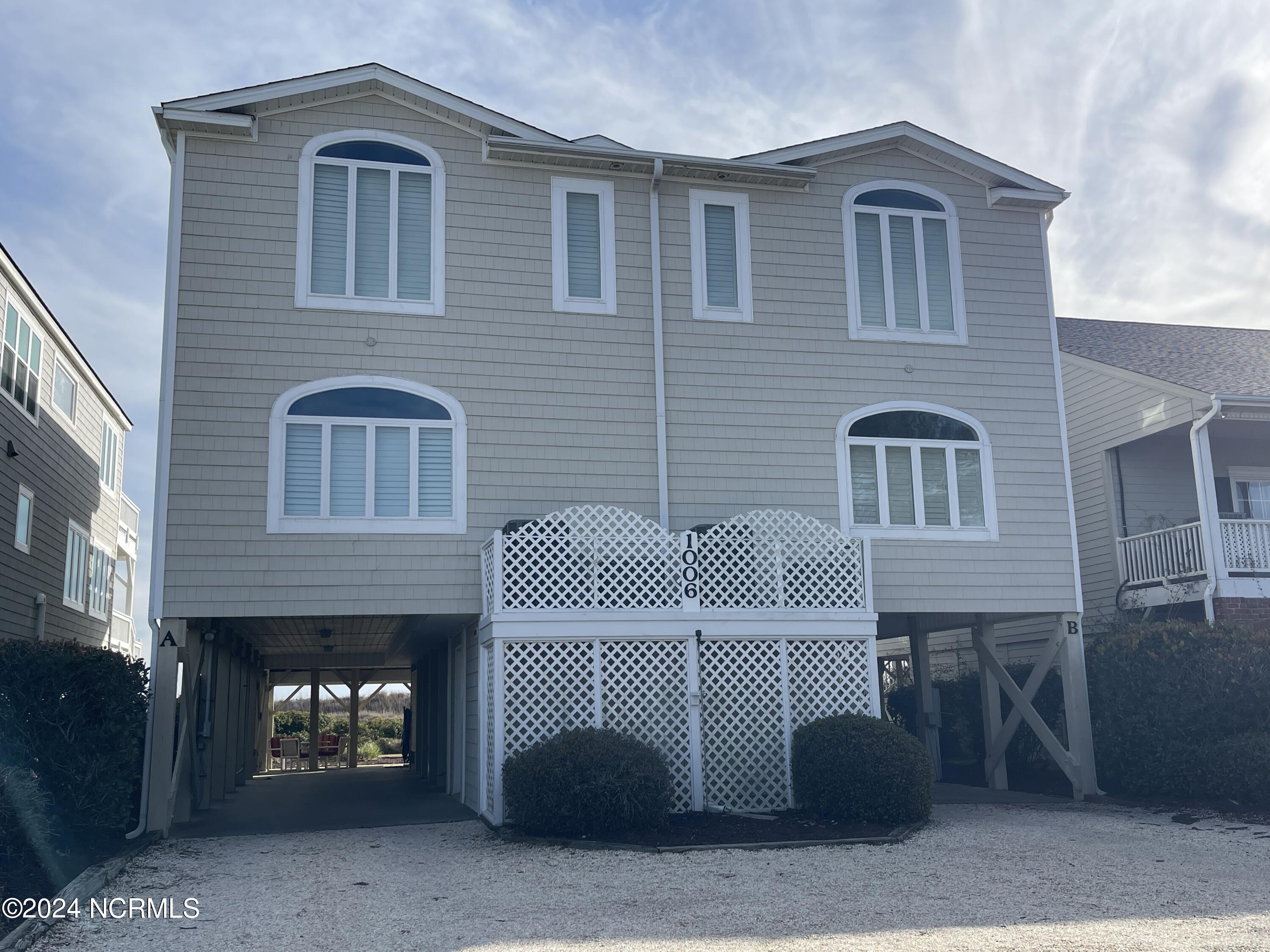 1006 E Main Street B