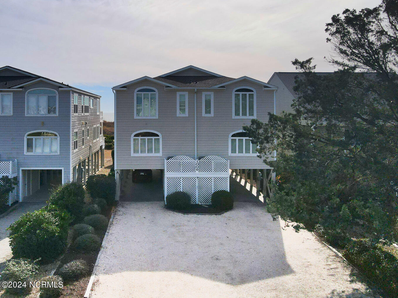 1006 E Main Street B