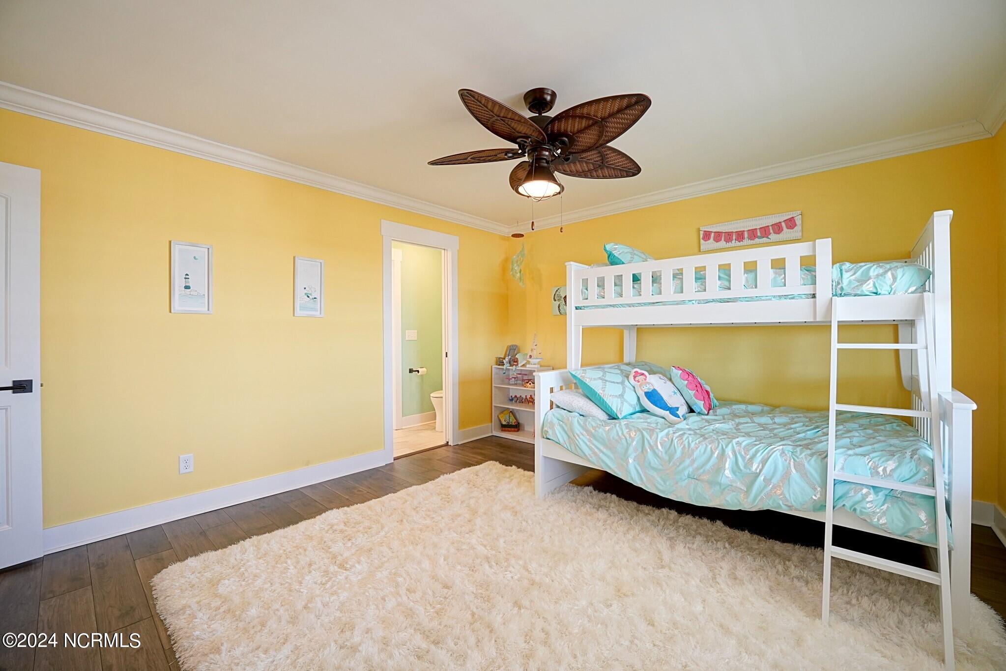 102 N Shore Drive W
