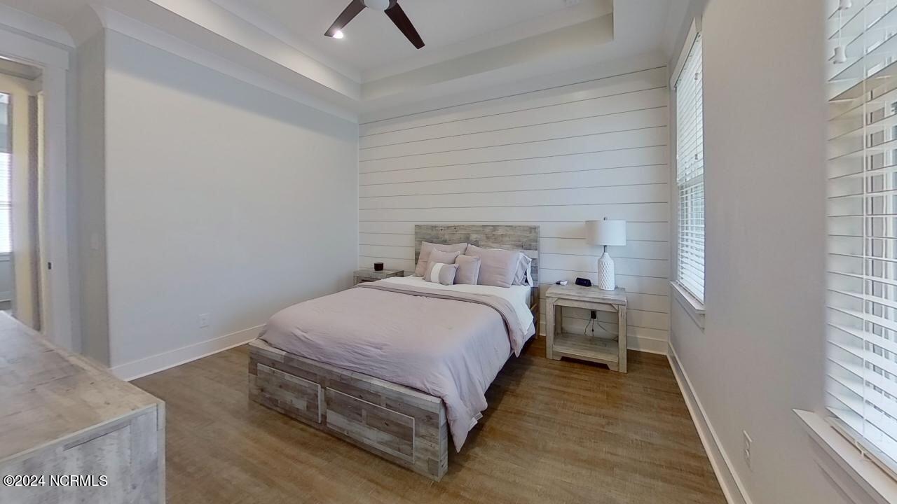 1394 Albacore Loop