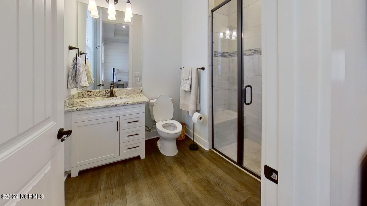 1394 Albacore Loop