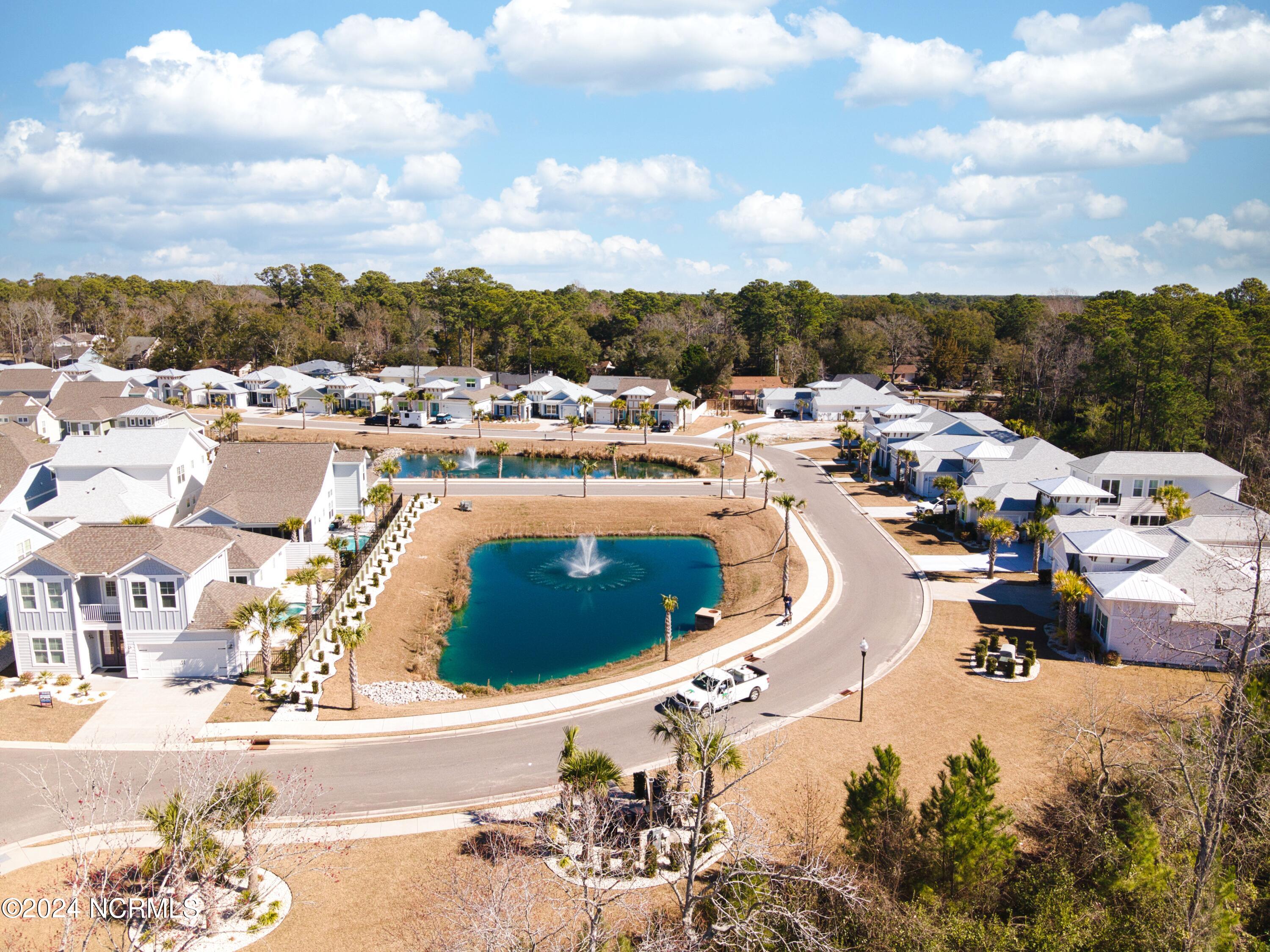 1394 Albacore Loop