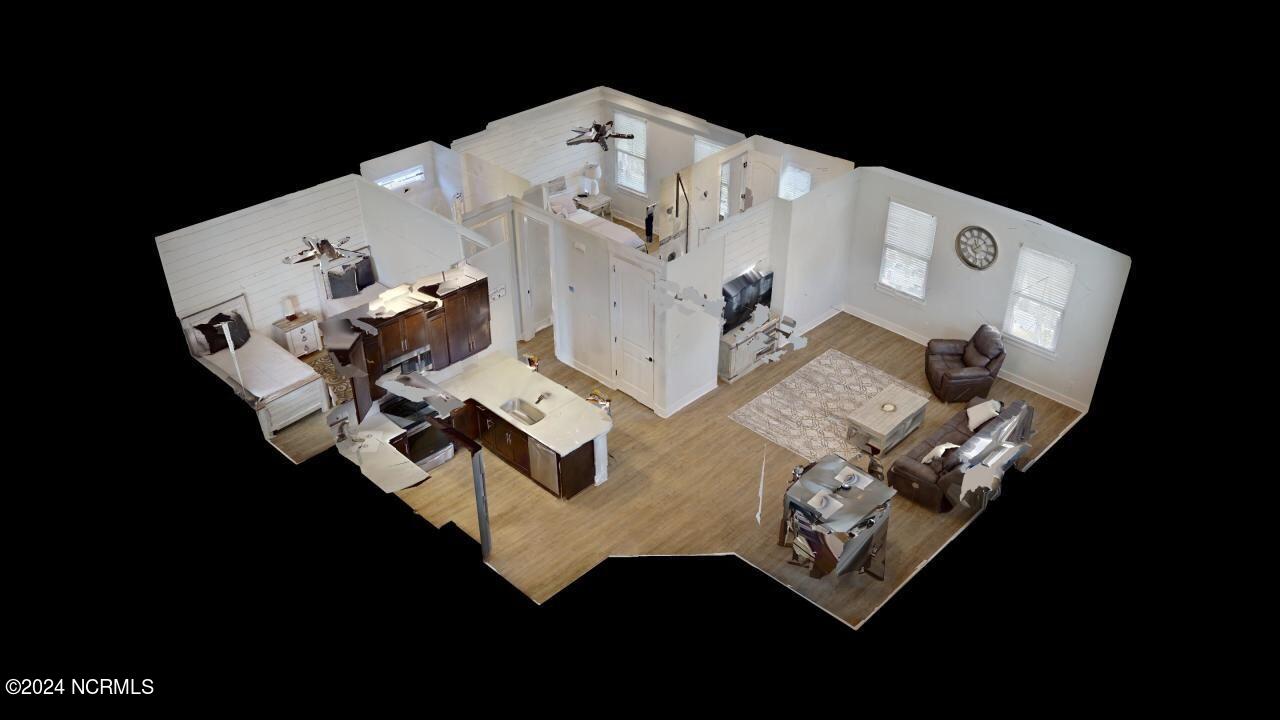 1394 Albacore Loop